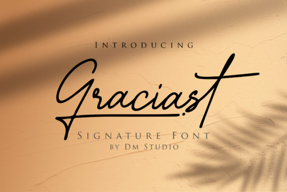 Graciast: A Script Font That Elevates Marketing Visuals